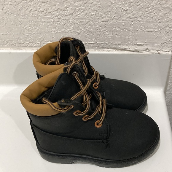 Black and tan children's boots - Picture 3 of 4